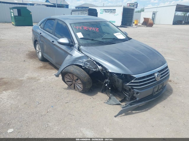 Продаж на аукціоні авто 2019 Volkswagen Jetta 1.4t R-line/1.4t S/1.4t Se, vin: 3VWCB7BU8KM268095, номер лоту: 44842310