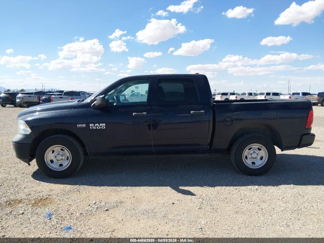1C6RR7KG6JS188827 RAM 1500 Tradesman 4x4 5&#039;7 Box