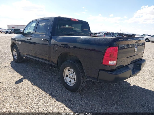 1C6RR7KG6JS188827 RAM 1500 Tradesman 4x4 5&#039;7 Box