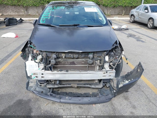 JTDKN3DUXF1994622 Toyota Prius Four