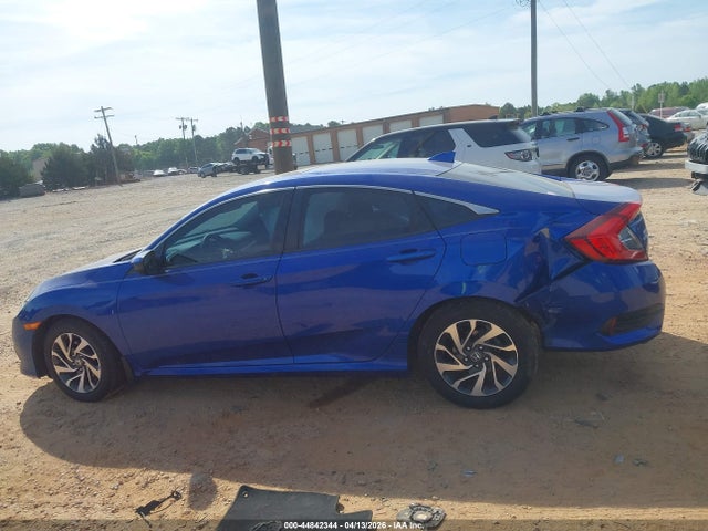 2017 Honda Civic Ex მანქანა იყიდება აუქციონზე, vin: 19XFC2F78HE061505, აუქციონის ნომერი: 44842344