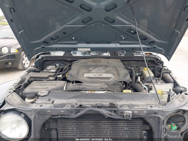 2014 Jeep Wrangler Unlimited Sahara მანქანა იყიდება აუქციონზე, vin: 1C4BJWEG8EL213847, აუქციონის ნომერი: 44842352