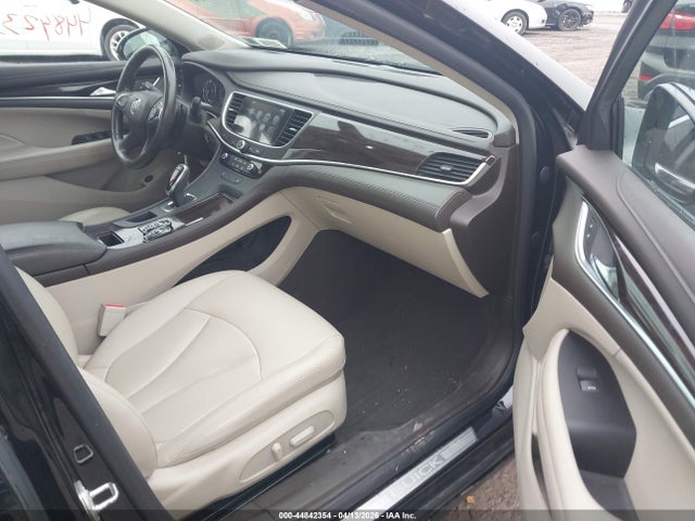 44842354 :رقم المزاد ، 1G4ZN5SS7HU201821 vin ، 2017 Buick Lacrosse Preferred مزاد بيع