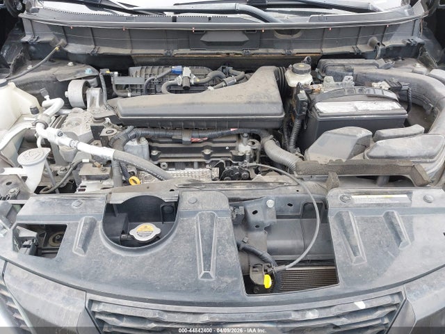 5N1AT2MT0JC745953 Nissan ROGUE SV