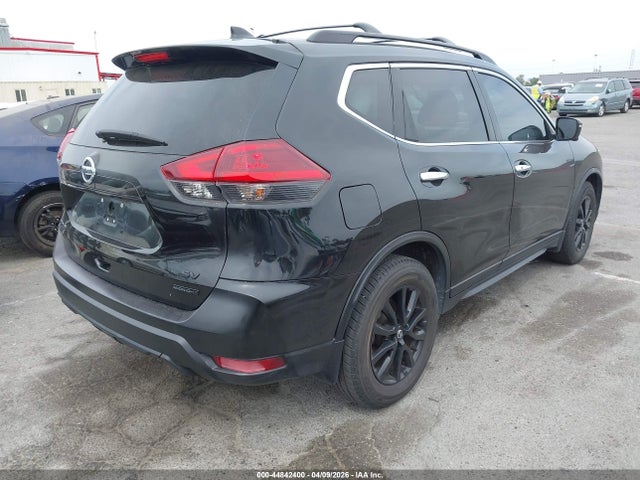 5N1AT2MT0JC745953 Nissan ROGUE SV
