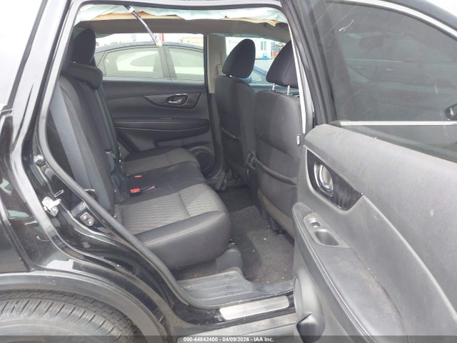 5N1AT2MT0JC745953 Nissan ROGUE SV