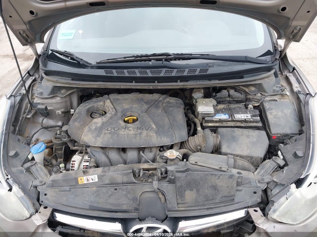 Aukcja sprzedaży 2016 Hyundai Elantra Limited, vin: 5NPDH4AE5GH712660, numer aukcji: 44842404