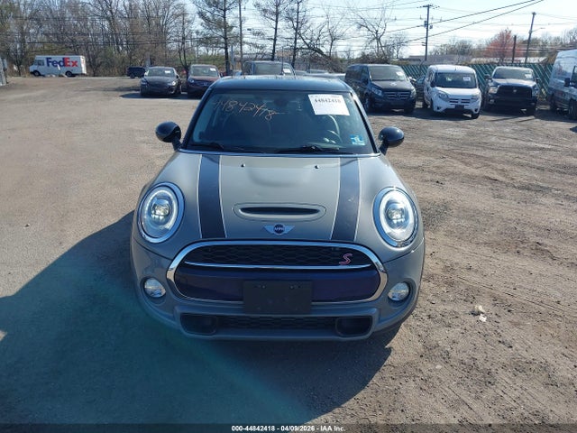 2018 MINI HARDTOP WMWXU3C52J2F50382 Photo 5