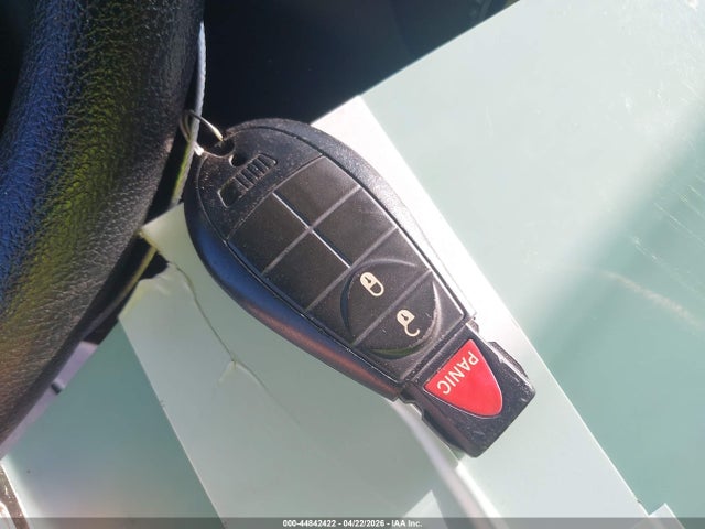 Продаж на аукціоні авто 2015 Jeep Cherokee Sport, vin: 1C4PJLAB5FW660828, номер лоту: 44842422