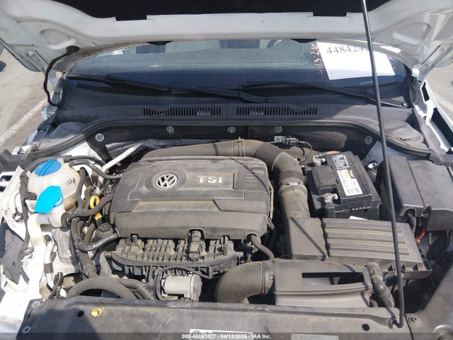 44842427 :رقم المزاد ، 3VWD17AJ2GM385578 vin ، 2016 Volkswagen Jetta 1.8t Sport مزاد بيع