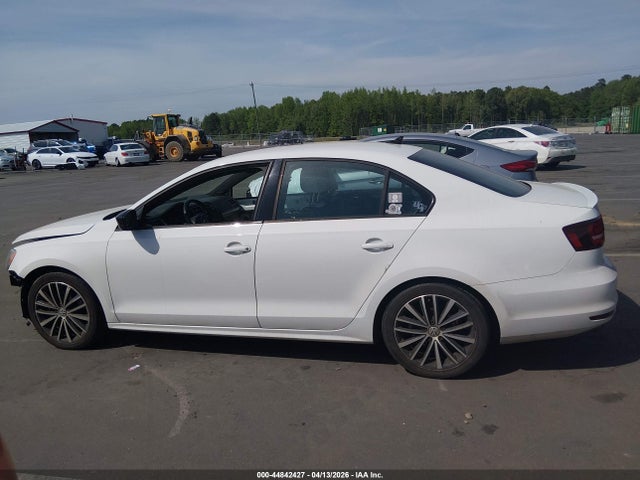 44842427 :رقم المزاد ، 3VWD17AJ2GM385578 vin ، 2016 Volkswagen Jetta 1.8t Sport مزاد بيع