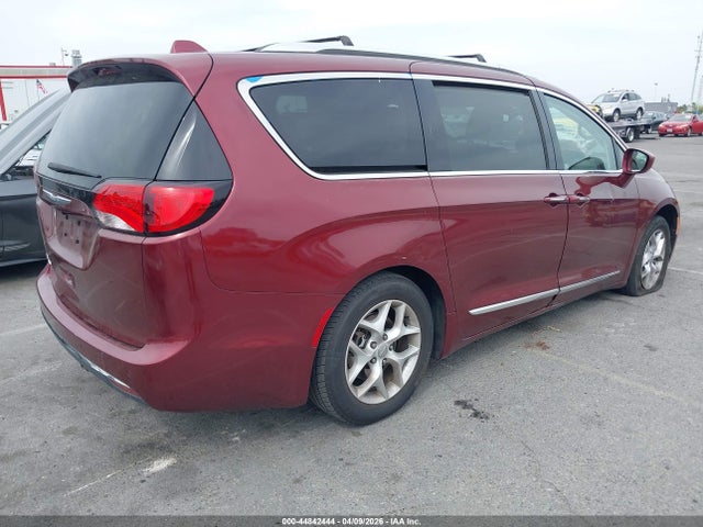 Chrysler Pacifica Touring L 2018 2C4RC1BG6JR112372 Image 4