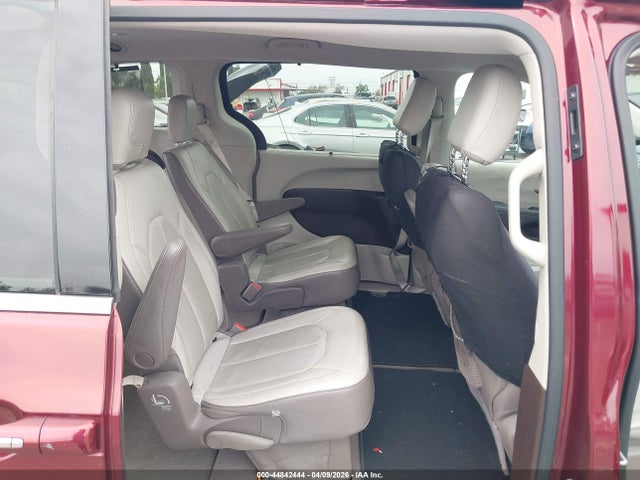 Chrysler Pacifica Touring L 2018 2C4RC1BG6JR112372 Image 8
