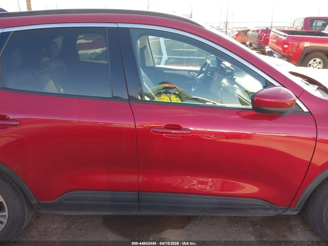 44842448 :رقم المزاد ، 1FMCU0H68MUA52836 vin ، 2021 Ford Escape Sel مزاد بيع