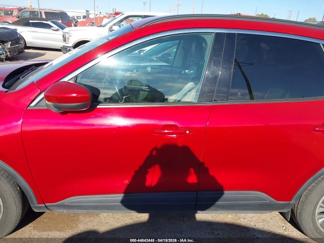 44842448 :رقم المزاد ، 1FMCU0H68MUA52836 vin ، 2021 Ford Escape Sel مزاد بيع