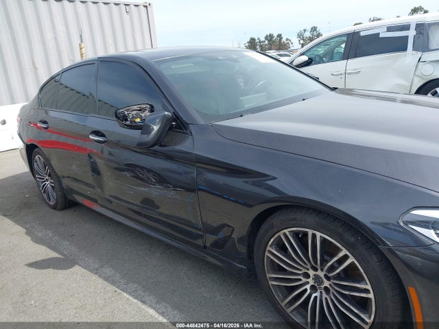 WBAJE5C54JG918768 BMW 540I