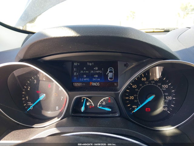 1FMCU0GD9HUD72835 Ford ESCAPE SE