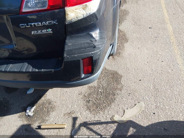 44842488 :رقم المزاد ، 4S4BRBKC5C3277761 vin ، 2012 Subaru Outback 2.5i Limited مزاد بيع