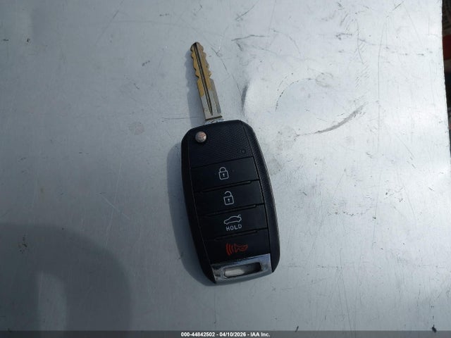 3KPFK4A7XJE254783 KIA FORTE LX
