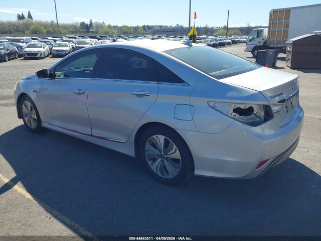 Hyundai Sonata Hybrid Limited 2014 KMHEC4A49EA111682 Image 3