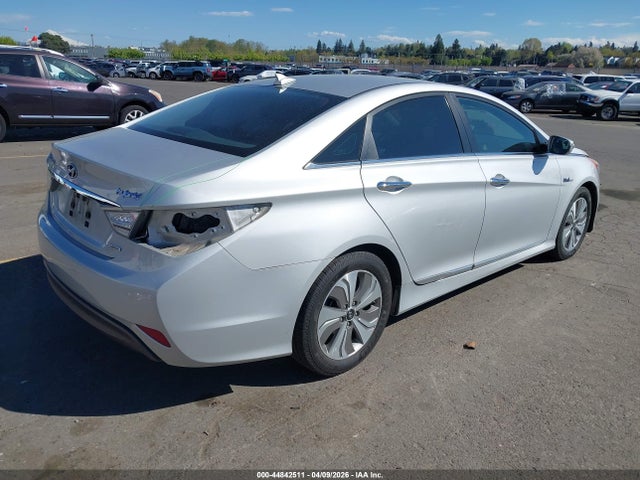 Hyundai Sonata Hybrid Limited 2014 KMHEC4A49EA111682 Image 4