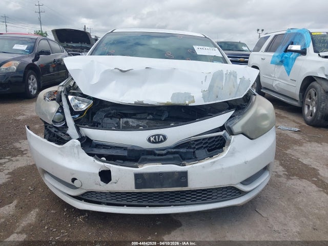 2015 Kia Forte Lx მანქანა იყიდება აუქციონზე, vin: KNAFX4A63F5416052, აუქციონის ნომერი: 44842528
