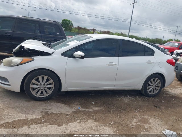 2015 Kia Forte Lx მანქანა იყიდება აუქციონზე, vin: KNAFX4A63F5416052, აუქციონის ნომერი: 44842528