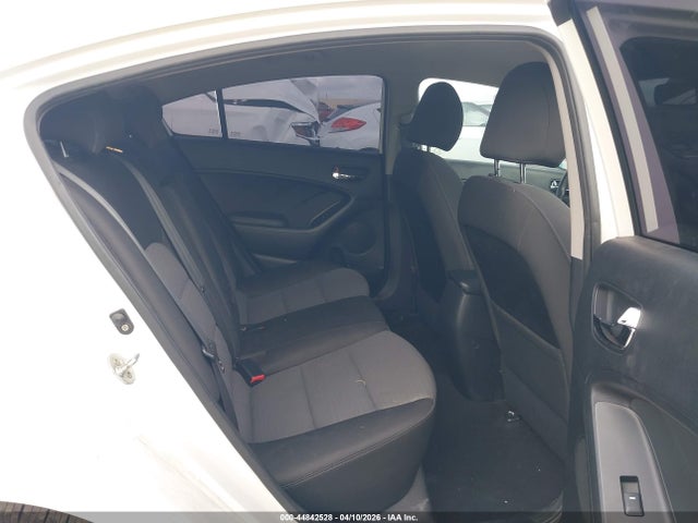 2015 Kia Forte Lx მანქანა იყიდება აუქციონზე, vin: KNAFX4A63F5416052, აუქციონის ნომერი: 44842528
