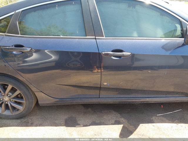 44842533 :رقم المزاد ، 19XFC1F37ME007596 vin ، 2021 Honda Civic Ex مزاد بيع
