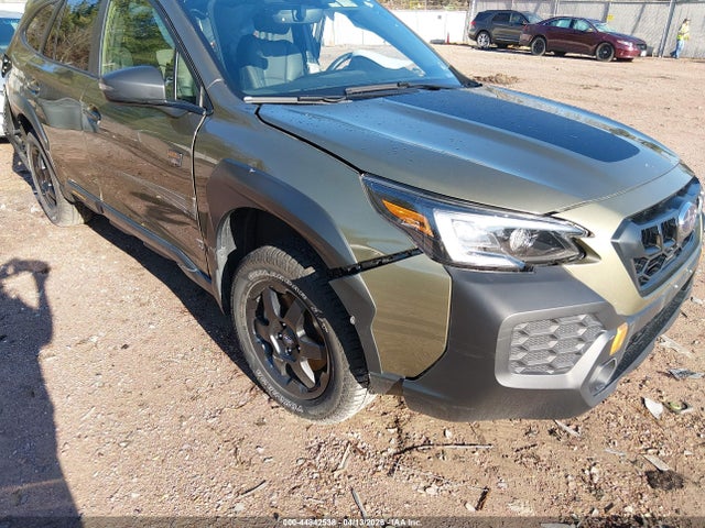 44842538 :رقم المزاد ، 4S4BTGUD9R3273354 vin ، 2024 Subaru Outback Wilderness مزاد بيع