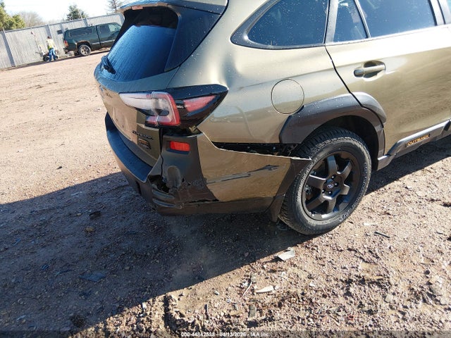 44842538 :رقم المزاد ، 4S4BTGUD9R3273354 vin ، 2024 Subaru Outback Wilderness مزاد بيع