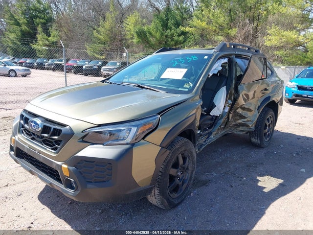 44842538 :رقم المزاد ، 4S4BTGUD9R3273354 vin ، 2024 Subaru Outback Wilderness مزاد بيع