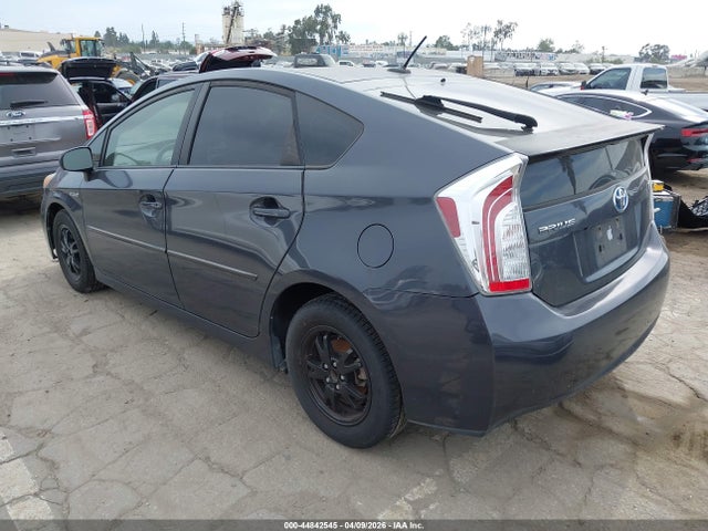 2013 TOYOTA PRIUS JTDKN3DU4D5685251 Photo 2