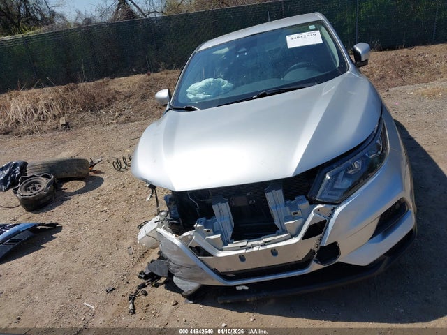2020 Nissan Rogue Sport S Awd Xtronic Cvt მანქანა იყიდება აუქციონზე, vin: JN1BJ1CW2LW370821, აუქციონის ნომერი: 44842549