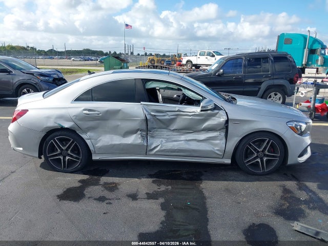 44842557 :رقم المزاد ، WDDSJ4EB5JN689731 vin ، 2018 Mercedes-benz Cla 250 مزاد بيع