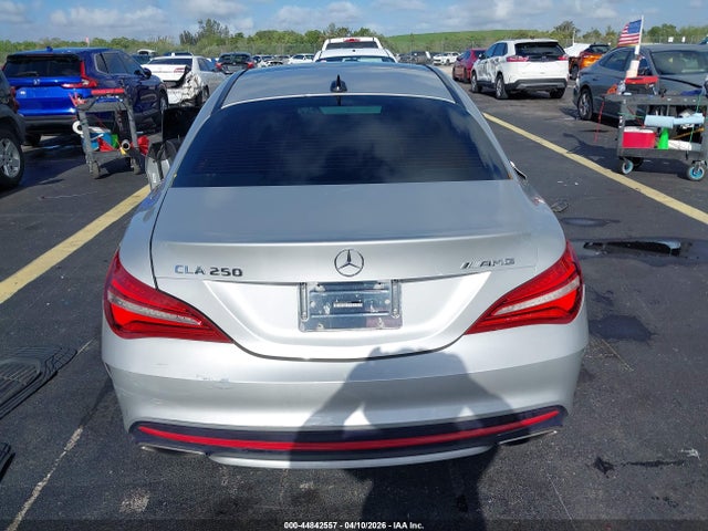 44842557 :رقم المزاد ، WDDSJ4EB5JN689731 vin ، 2018 Mercedes-benz Cla 250 مزاد بيع