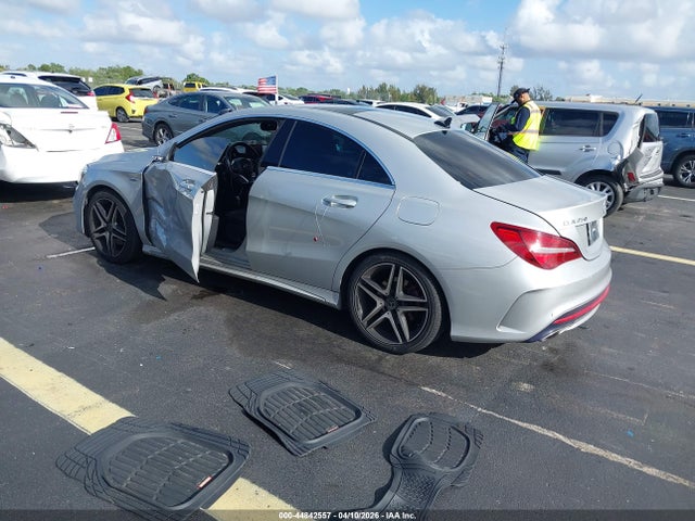 44842557 :رقم المزاد ، WDDSJ4EB5JN689731 vin ، 2018 Mercedes-benz Cla 250 مزاد بيع