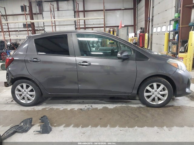 2015 Toyota Yaris Le მანქანა იყიდება აუქციონზე, vin: VNKKTUD37FA023376, აუქციონის ნომერი: 44842570