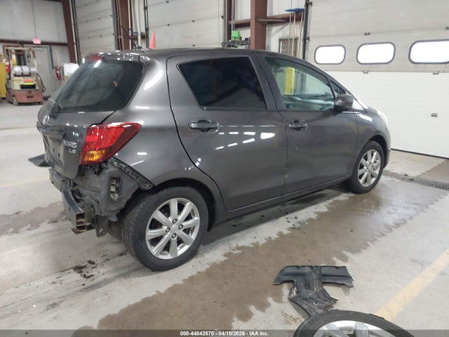 2015 Toyota Yaris Le მანქანა იყიდება აუქციონზე, vin: VNKKTUD37FA023376, აუქციონის ნომერი: 44842570