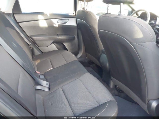 Продажа на аукционе авто 2023 Kia Forte Lxs, vin: 3KPF24AD6PE564685, номер лота: 44842578
