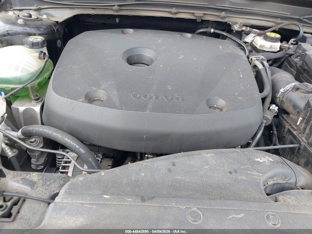 YV4162UM9L2171055 Volvo Xc40 T5 R-design