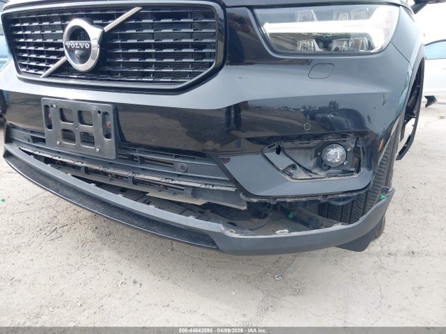 YV4162UM9L2171055 Volvo Xc40 T5 R-design