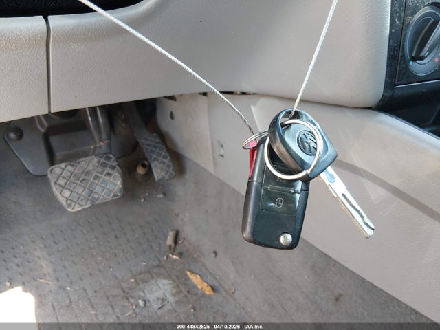 Aukcja sprzedaży 2005 Volkswagen Jetta Gl, vin: 3VWRK69M05M025881, numer aukcji: 44842625
