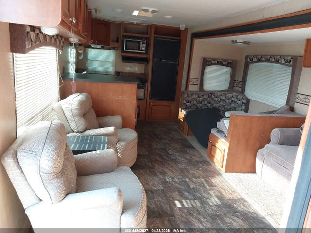 2012 Shasta Revere მანქანა იყიდება აუქციონზე, vin: 5ZT2SHUB9CE000355, აუქციონის ნომერი: 44842627