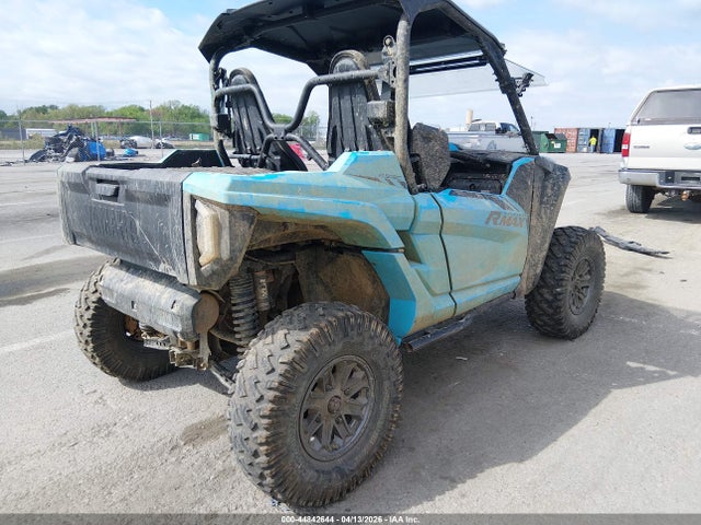 5Y4AN44Y4PA102717 Yamaha YXE1000
