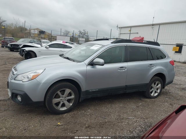 Aukcja sprzedaży 2014 Subaru Outback 2.5i Limited, vin: 4S4BRBKC9E3210194, numer aukcji: 44842649