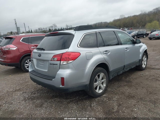 Aukcja sprzedaży 2014 Subaru Outback 2.5i Limited, vin: 4S4BRBKC9E3210194, numer aukcji: 44842649