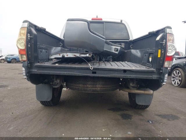 3TMJU4GN1FM188373 Toyota Tacoma Prerunner V6