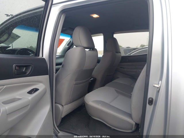 3TMJU4GN1FM188373 Toyota Tacoma Prerunner V6