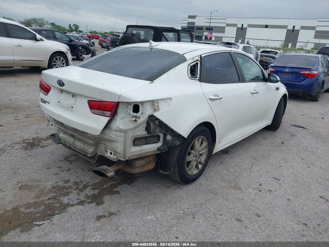 Продаж на аукціоні авто 2017 Kia Optima Lx, vin: KNAGT4L3XH5157341, номер лоту: 44842658
